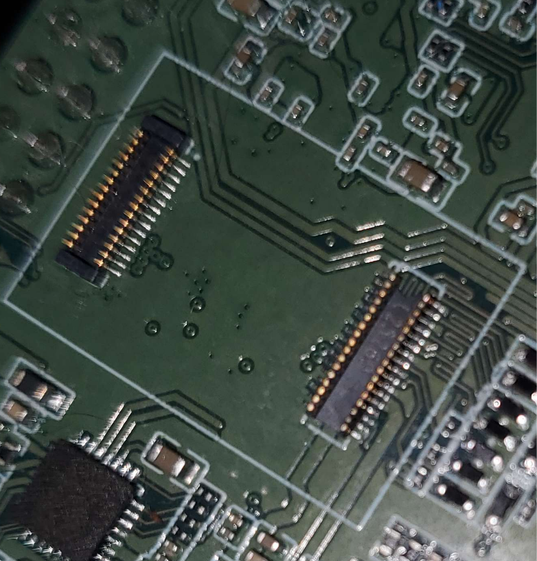 damaged-emmc-connector.png